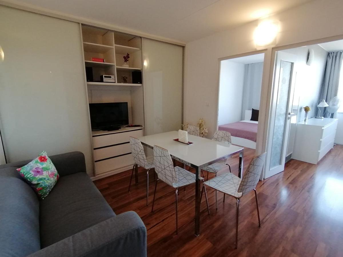 Golden Family Apartments Prague Luaran gambar