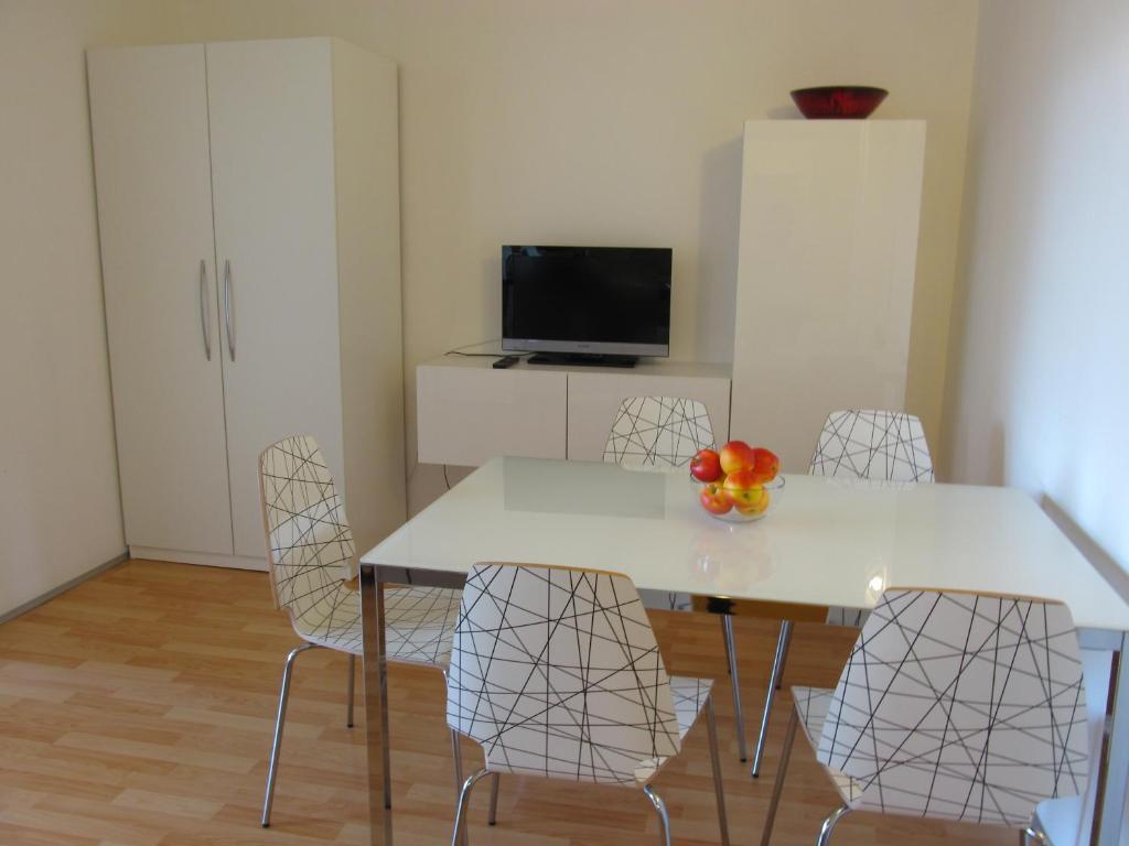 Golden Family Apartments Prague Bilik gambar