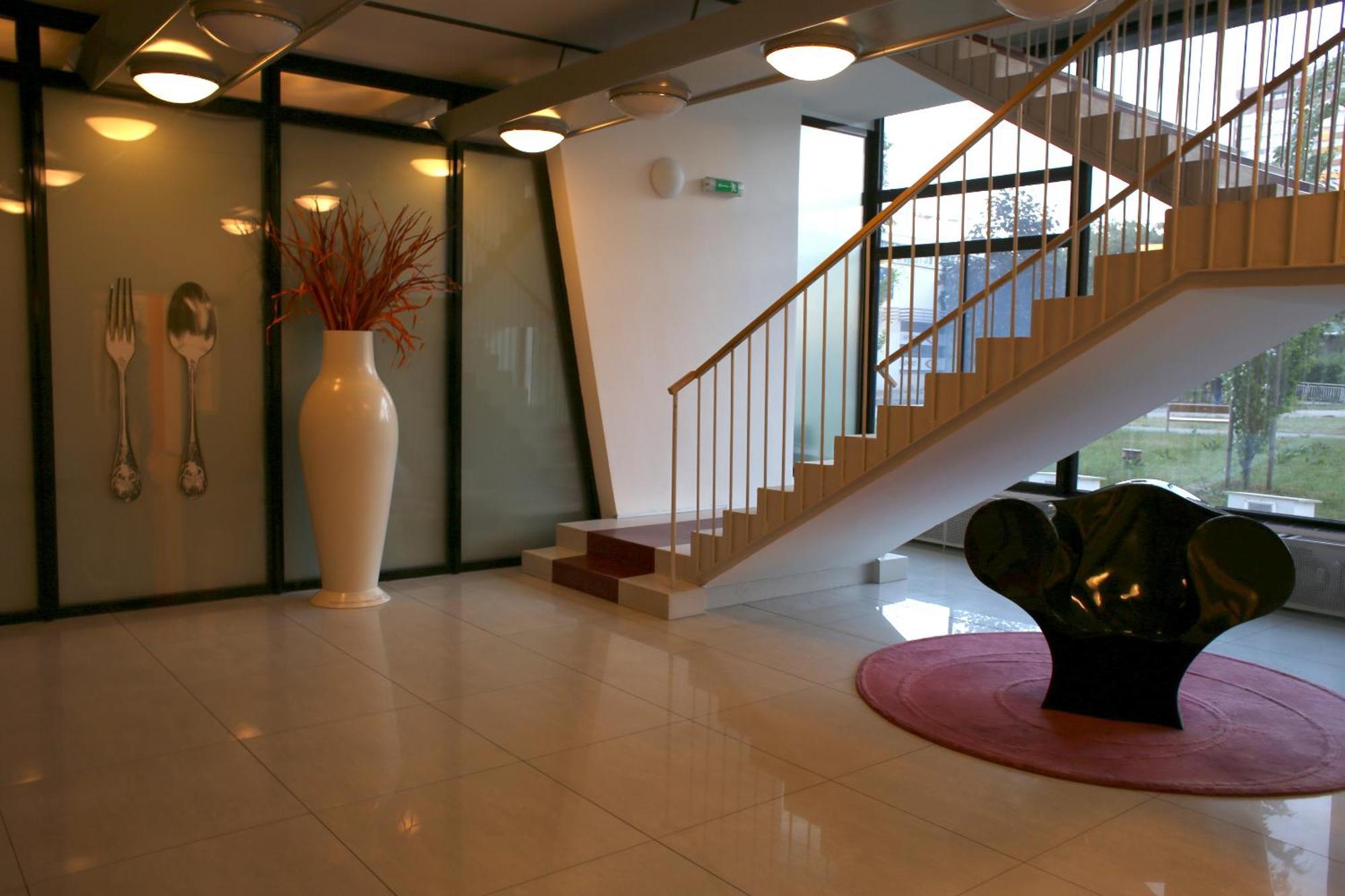 Golden Family Apartments Prague Luaran gambar