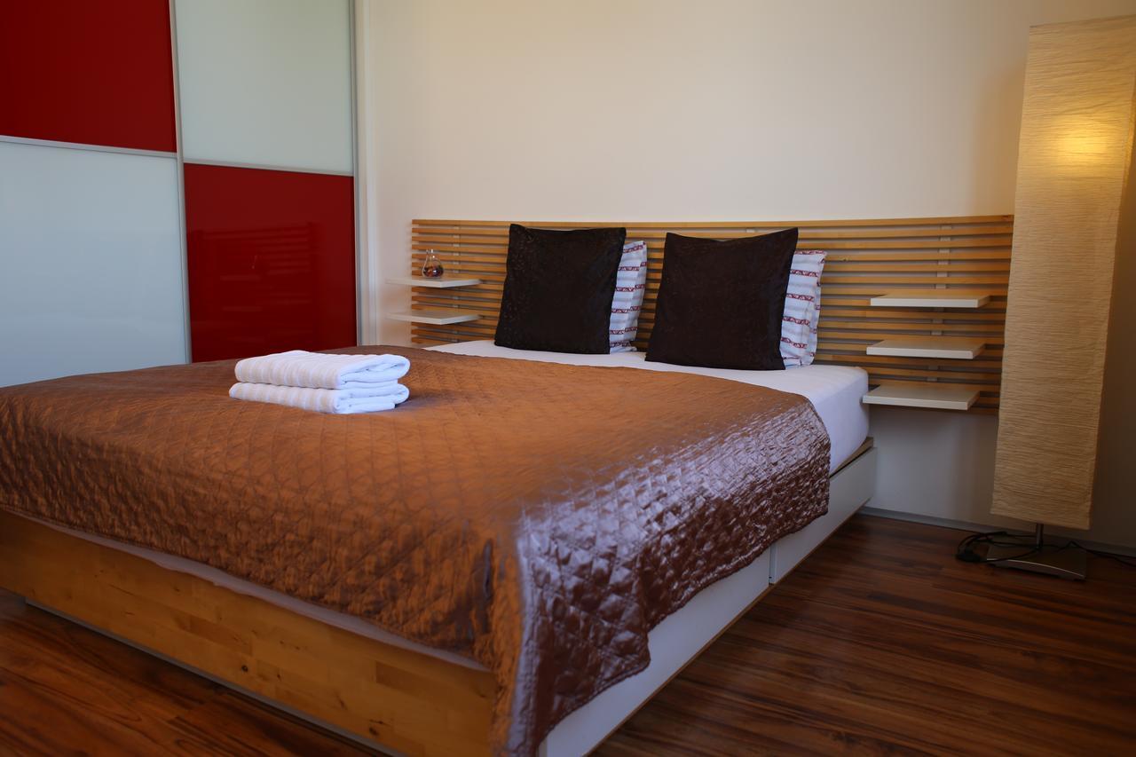 Golden Family Apartments Prague Luaran gambar